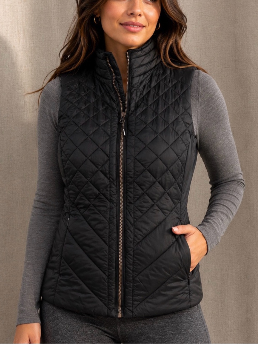 Mondetta Quilted Black Sleeveless Puffer Vest - Lightweight Layer